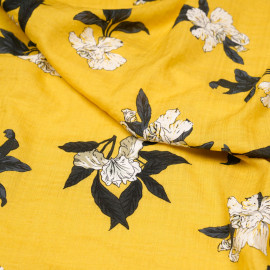 Tissu coton et viscose jaune à motif fleurs d'orchidées  - pretty mercerie - mercerie en ligne