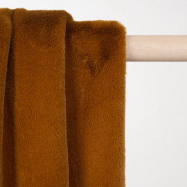 Tissu fausse fourrure caramel - pretty mercerie - mercerie en ligne