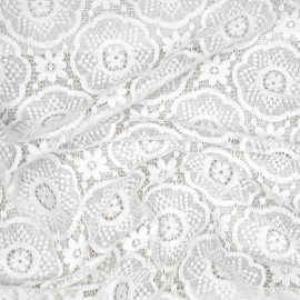 Tissu dentelle blanc cassé motif romantic flower - pretty mercerie - mercerie en ligne