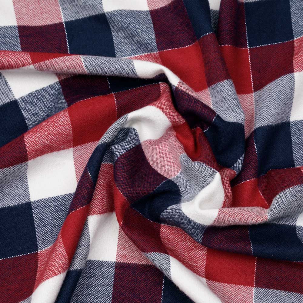 Tissu Flanelle de coton à carreaux et chevrons bleu rouge blanc cassé et fil argent - pretty mercerie - mercerie en ligne