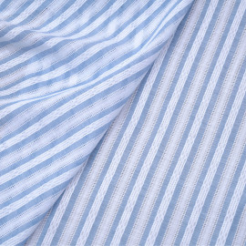 Tissu coton blanc à motif rayures brodées bleu ciel  - pretty mercerie - mercerie en ligne