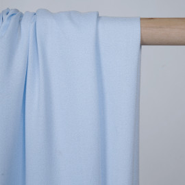 Tissu crêpe proviscose baby blue  - pretty mercerie - mercerie en ligne