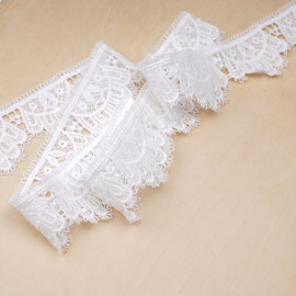 Ruban guipure blanc cassé couronne | pretty mercerie | mercerie en ligne