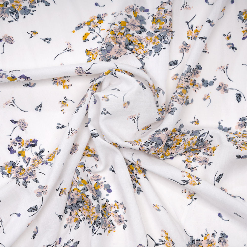 Tissu viscose blanc cassé à motif fleuri blush, moutarde et bleu gris - pretty mercerie - mercerie en ligne