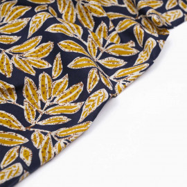 Tissu coton bleu marine à motif fleuri moutarde  - pretty mercerie - mercerie en ligne