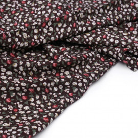 Tissu viscose hot chocolate à motif petites fleurs roses et blanches - pretty mercerie - mercerie en ligne
