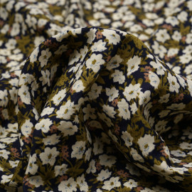 Tissu bleu marine à motif fleuri kaki et rose - pretty mercerie - mercerie en ligne