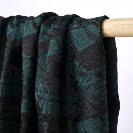Tissu jacquard noir à motif feuilles vertes et noires  - pretty mercerie - mercerie en ligne