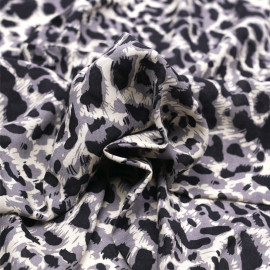 Tissu viscose crème à motif léopard gris et noir - pretty mercerie - mercerie en ligne
