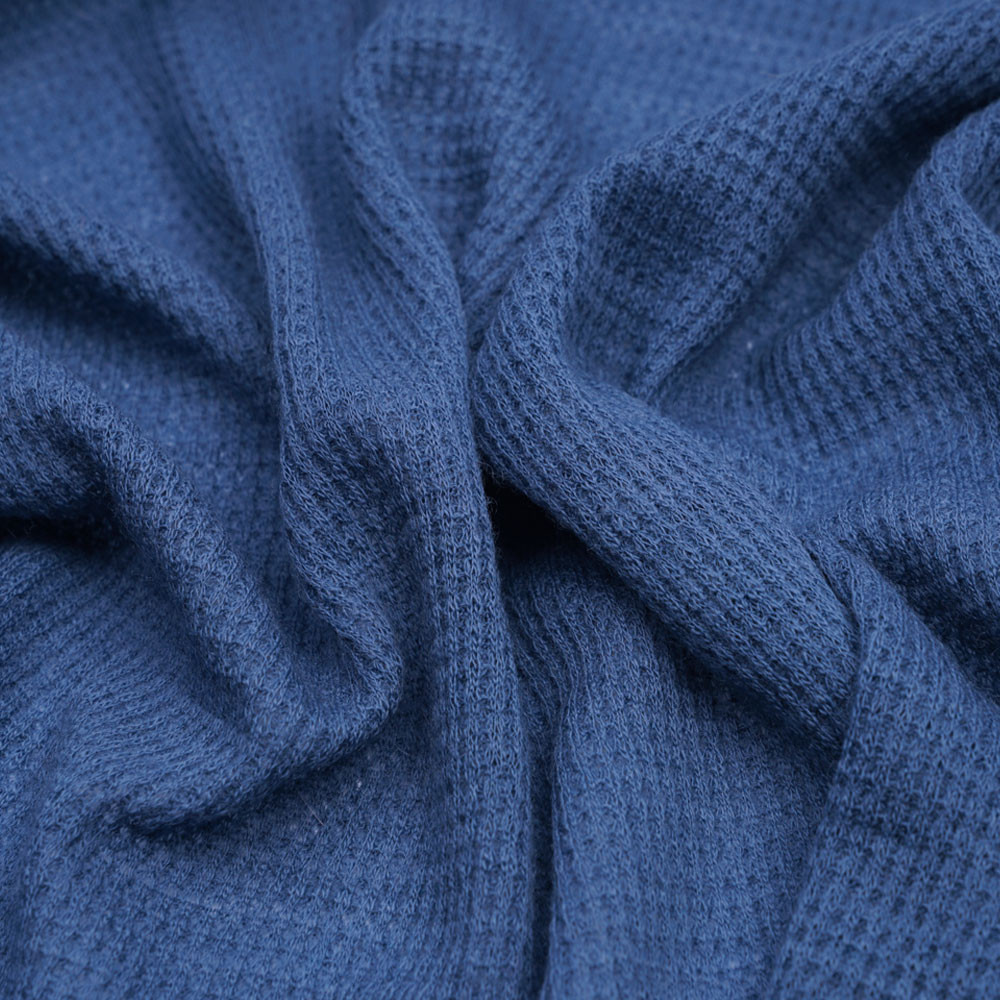 Tissu maille gaufrée provincial blue - pretty mercerie - mercerie en ligne