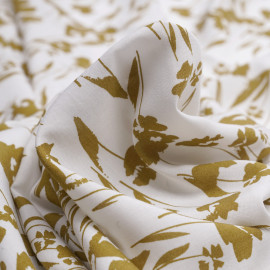 Tissu viscose blanc à motif fleuri moutarde doré - pretty mercerie - mercerie en ligne