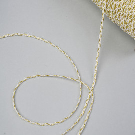 Galon tressé blanc et fil métallique or 3mm - pretty mercerie - mercerie en ligne