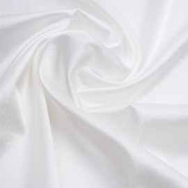 Tissu crêpe de soie blanc cassé satiné | Pretty Mercerie | mercerie en ligne