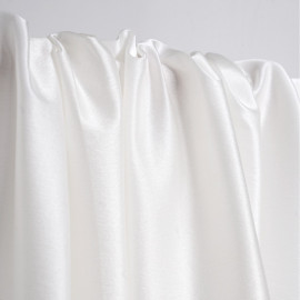 Tissu crêpe de soie blanc cassé satiné | Pretty Mercerie | mercerie en ligne