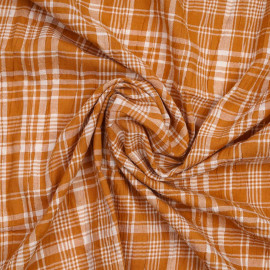 Tissu coton caramel effet froissé à carreaux blanc et fil lurex argenté | Pretty Mercerie | Mercerie en ligne