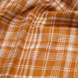 Tissu coton caramel effet froissé à carreaux blanc et fil lurex argenté | Pretty Mercerie | Mercerie en ligne