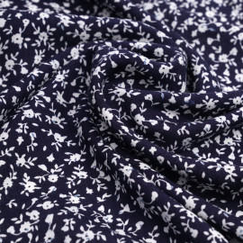Tissu viscose bleu nuit à motif petites fleurs blanches | Pretty Mercerie | mercerie en ligne