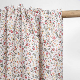 Tissu coton blanc à motif blooming rose et vert | Pretty Mercerie | Mercerie en ligne