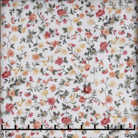 Tissu coton blanc à motif blooming rose et vert | Pretty Mercerie | Mercerie en ligne