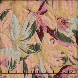 Tissu jacquard tropical peach à motif tissé fleurs tropicales roses et vertes | Pretty Mercerie | Mercerie en ligne