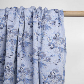 Tissu jacquard bleu ciel à motif tissé fleur bleu | Pretty Mercerie | mercerie en ligne
