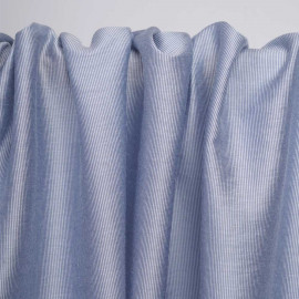 Tissu Lyocell satiné blanc à motif rayure tissé bleu marine | Pretty Mercerie | mercerie en ligne