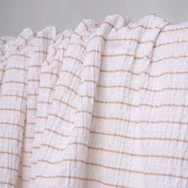 Tissu coton blanc froncé à rayures beige rosé | Pretty Mercerie | mercerie en ligne