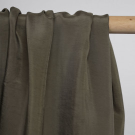 Tissu Cupro ( Bemberg ) olive sergé | Pretty Mercerie | Mercerie en ligne
