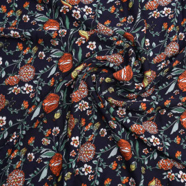 Tissu viscose bleu foncé à motif fleurs des champs orange, jaune et vert | Pretty Mercerie | Mercerie en ligne