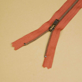 Fermeture éclair YKK non-séparable burnt ochre 14cm | Pretty Mercerie | Mercerie en ligne