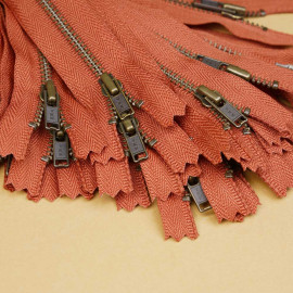 Fermeture éclair YKK non-séparable burnt ochre 14cm | Pretty Mercerie | Mercerie en ligne