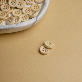 Bouton bois naturel 4 trous 11mm | Pretty Mercerie | Mercerie en ligne