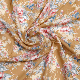 Tissu viscose sable à motif florale rose, rouge et bleu | Pretty Mercerie | Mercerie en ligne