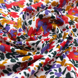 Tissu coton blanc à motif bouquet de fleur rouge, moutarde, vert et lavande| Pretty Mercerie | Mercerie en ligne