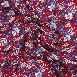 viscose rouge foncé à motif fleuri sous les tropiques | Pretty mercerie | Mercerie en ligne