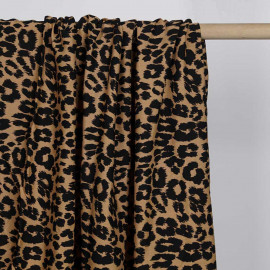 Tissu viscose beige à motif léopard noir | Pretty Mercerie | Mercerie en ligne