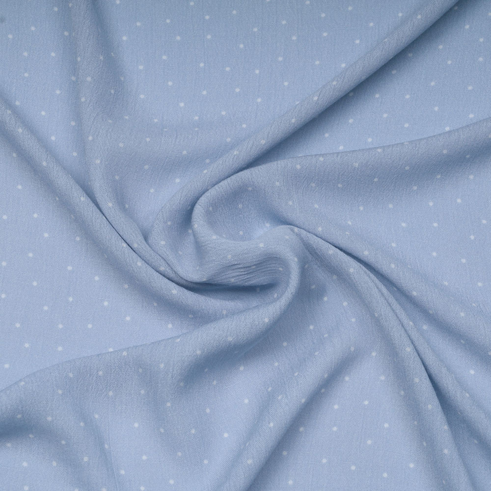 Tissu viscose baby bleu à motif petit pois blanc | Pretty Mercerie | mercerie en ligne