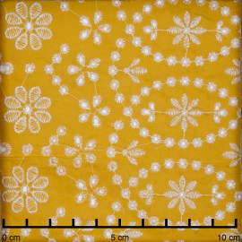 Tissu coton brodé mimosa à motif fleuri ajouré et festonné | Pretty Mercerie | mercerie en ligne