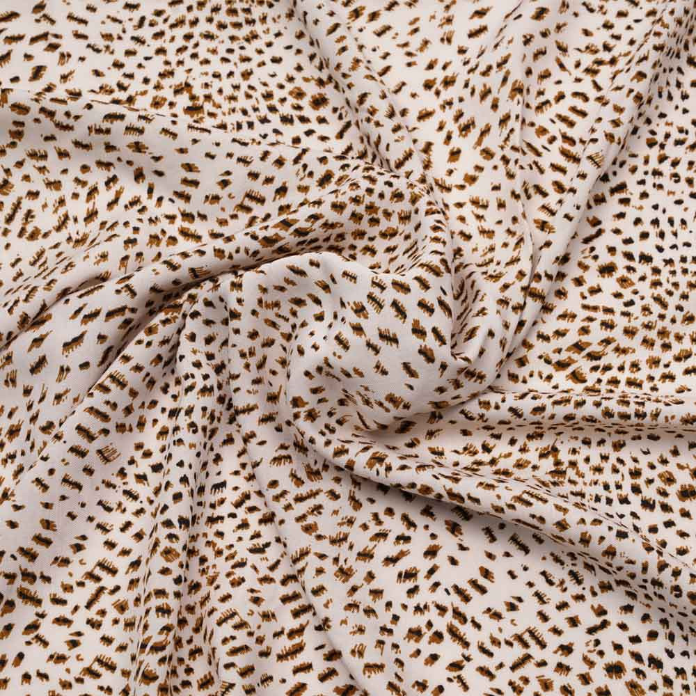 Tissu viscose crème à motif léopard chocolat et noir | Pretty mercerie | mercerie en ligne