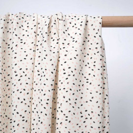 Tissu crêpe blanc cassé à motif confettis rose et noir | Pretty Mercerie | mercerie en ligne