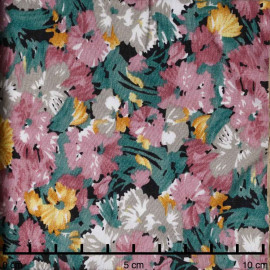 Tissu viscose bloom noir à motif fleurie rose, vert et jaune | Pretty Mercerie | mercerie en ligne