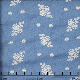 blue denim à motif brodé fleur et pois | Pretty Mercerie | mercerie en ligne