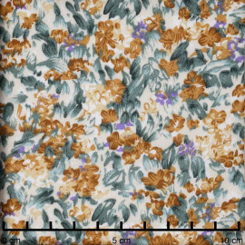 Tissu viscose beige à motif champs fleuri moutarde, mauve et vert | Pretty Mercerie | mercerie en ligne