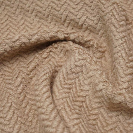 Tissu lainage beige maille bouclée à motif chevron | Pretty Mercerie | mercerie en ligne