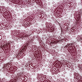 Tissu viscose blanc cassé à motif paisley bohème bordeaux | Pretty Mercerie | Mercerie en ligne