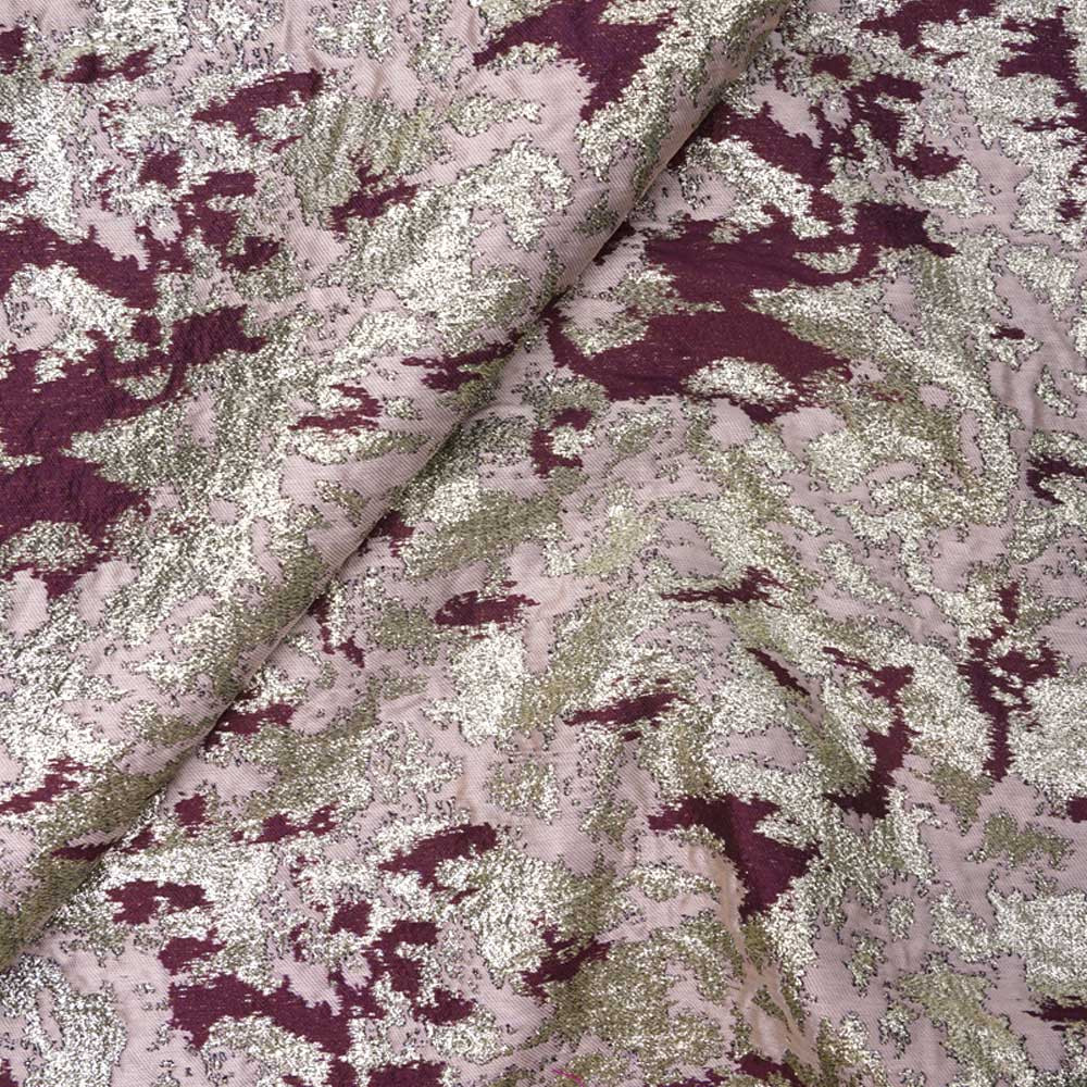 Tissu jacquard mauve et rhododendron à motif abstrait et fil lurex or | Pretty Mercerie | mercerie en ligne