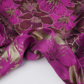 Tissu jacquardfuchsia à motif orchidée rhododendron et fil lurex or | Pretty Mercerie | mercerie en ligne