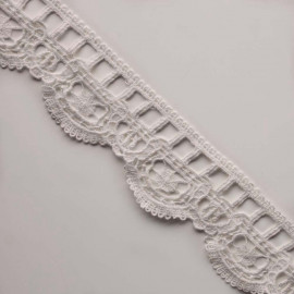 Ruban broderie anglaise écru x 1m