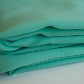 achat tissu 100 % soie crêpe de chine lucite green - pretty mercerie - mercerie en ligne