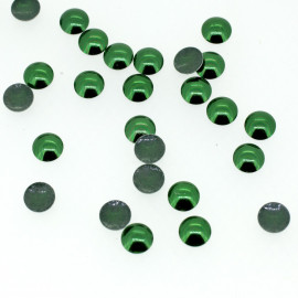 Clous bombés vert émeraude